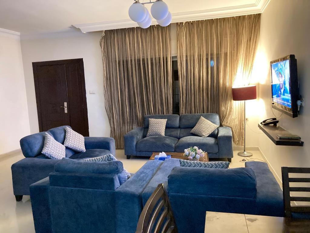 Uptown Hotel Apartment Amman Exteriör bild
