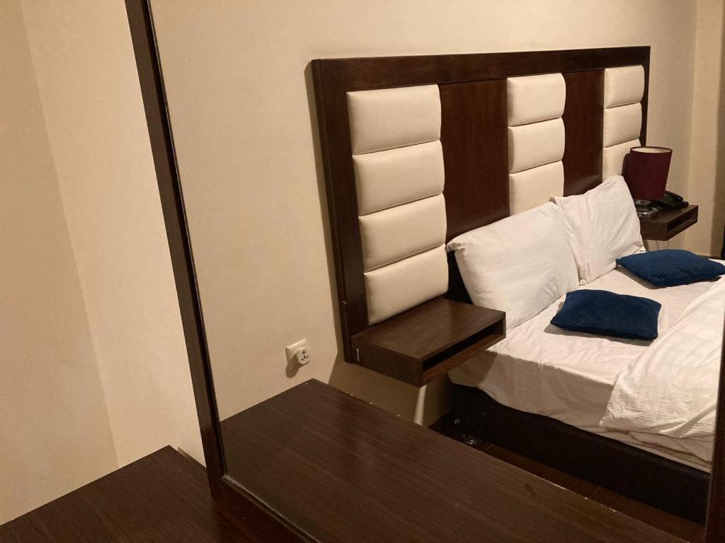 Uptown Hotel Apartment Amman Exteriör bild