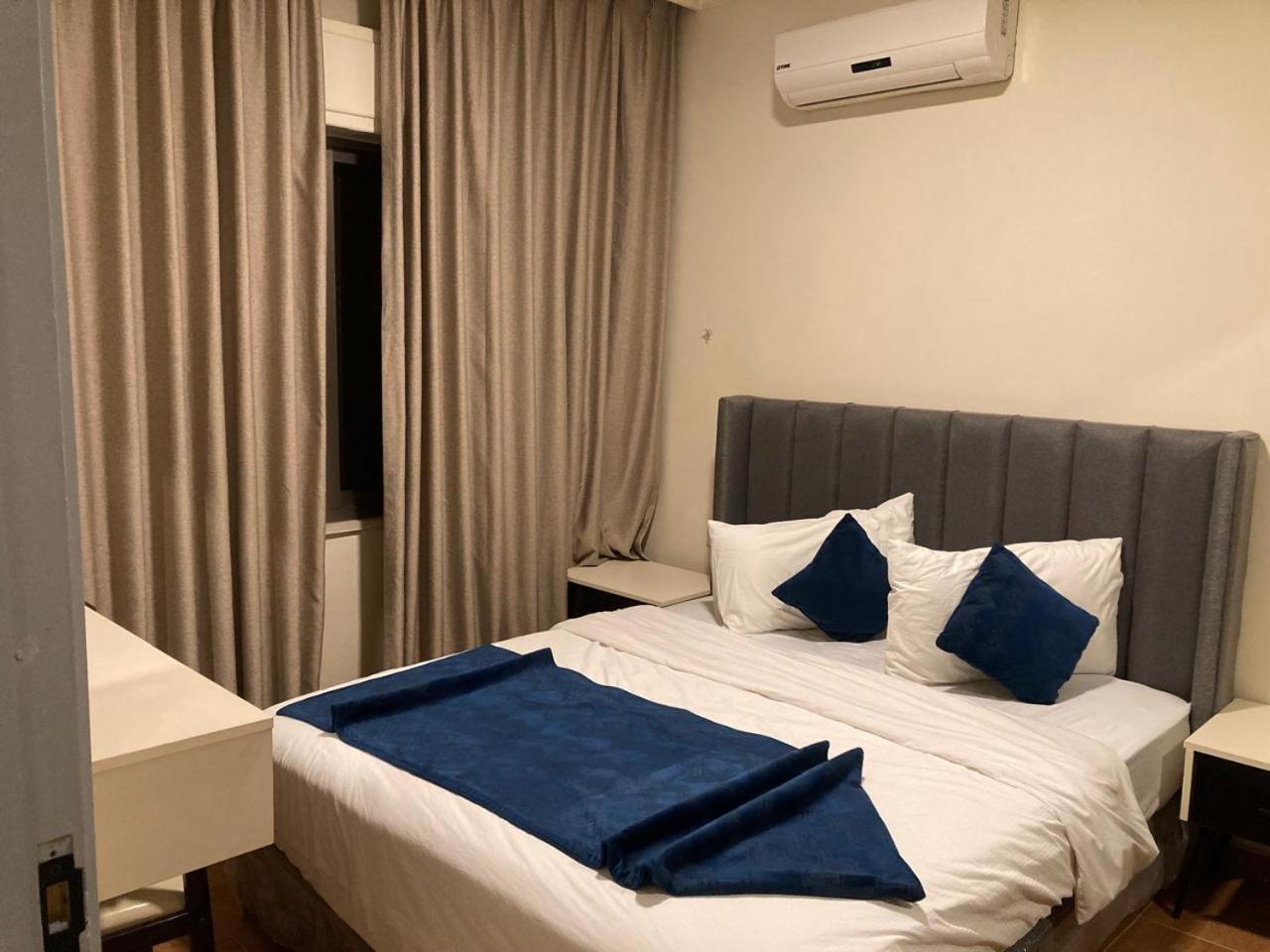 Uptown Hotel Apartment Amman Exteriör bild