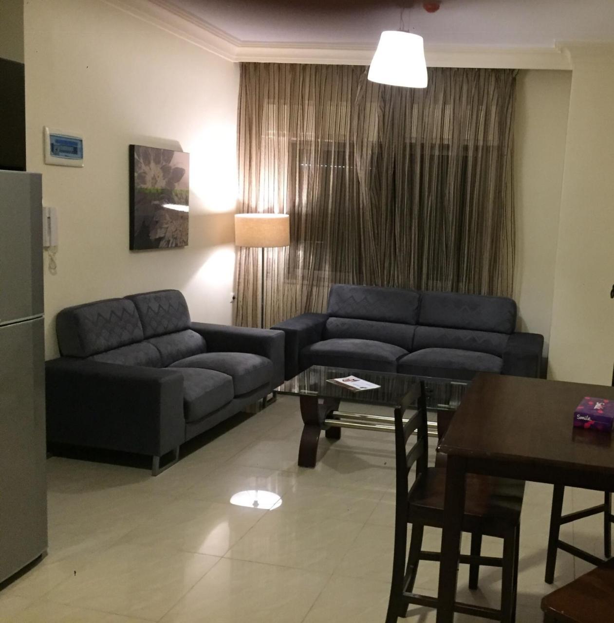 Uptown Hotel Apartment Amman Exteriör bild
